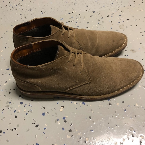 Kenneth Cole Reaction Chukka Suede Shoes Tan - US 8.5 Men - Picture 1 of 5